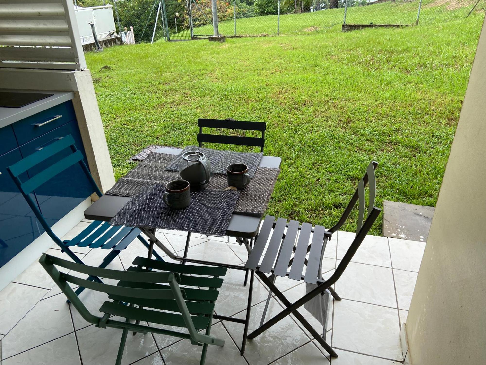 Apartament Le 63* La Trinité Zewnętrze zdjęcie